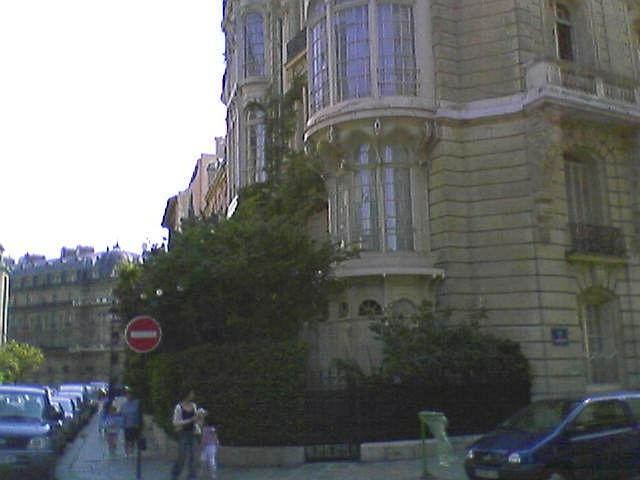 20041101205858_ftpj_64.jpg